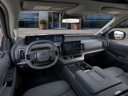 New 2026 Ford Expedition Active AWD/4WD image 9