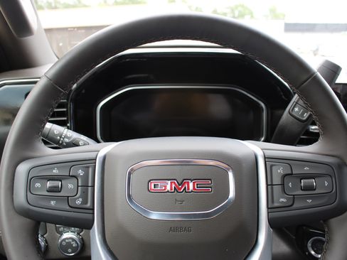 Used 2026 GMC Sierra 1500 SLE RWD image 28