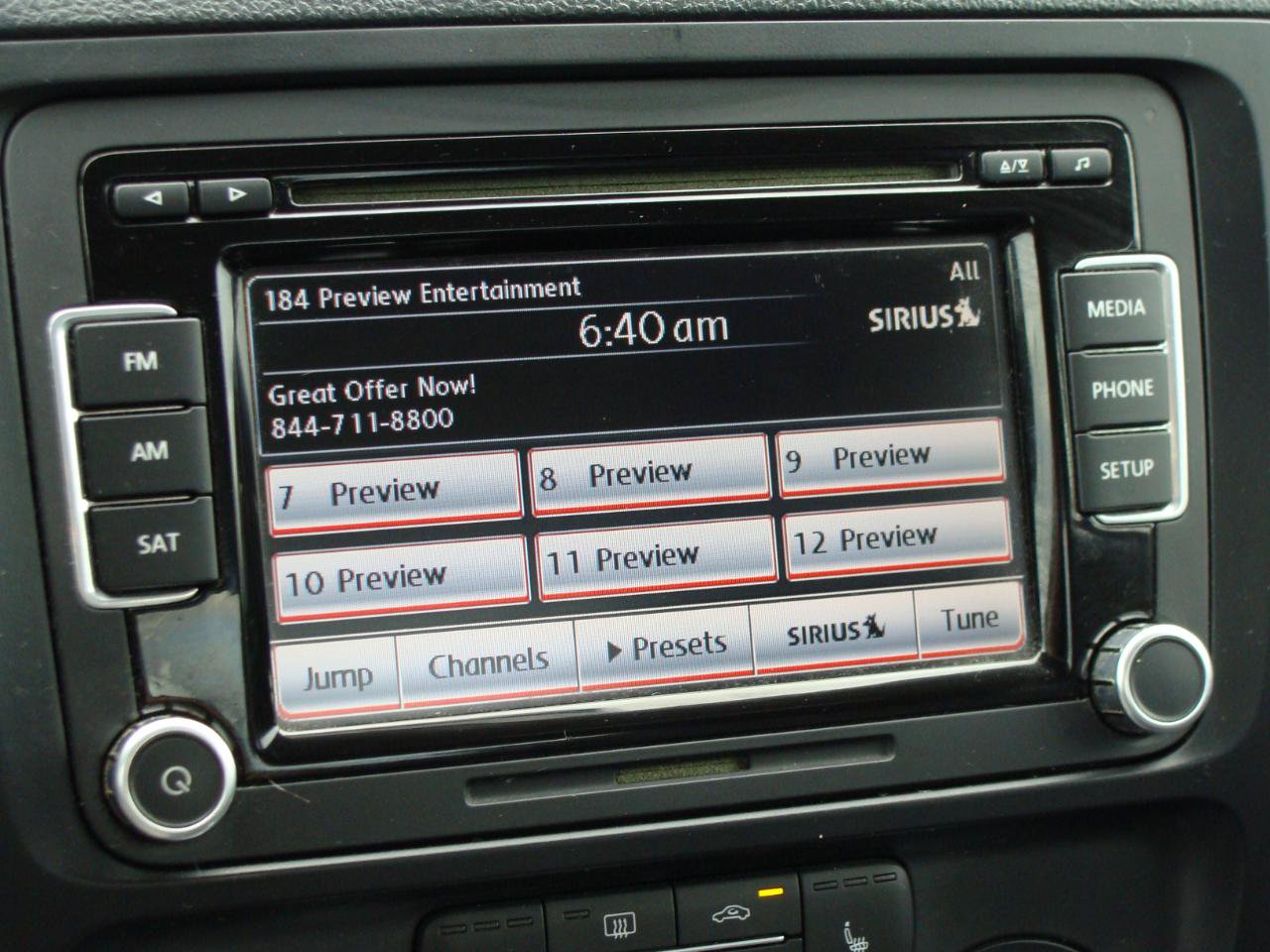 Used 2013 Volkswagen Jetta SE FWD image 16