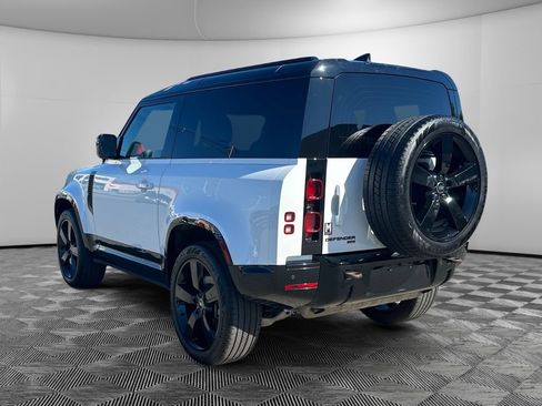 Used 2023 Land Rover Defender 90 X-Dynamic SE AWD/4WD image 3