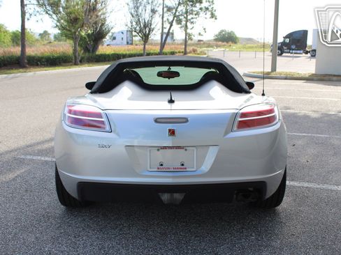 Used 2007 Saturn Sky w/ Premium Trim Pkg image 11