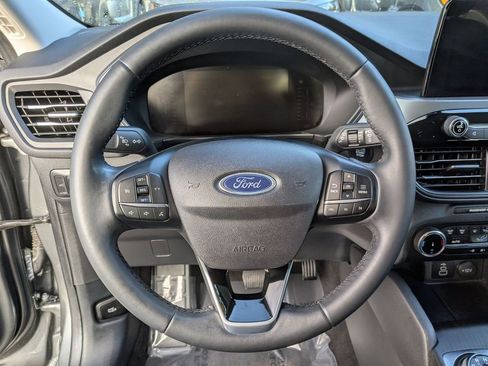 Used 2024 Ford Escape Active image 14