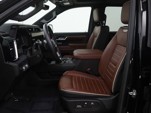 Used 2024 GMC Sierra 1500 Denali Ultimate image 16