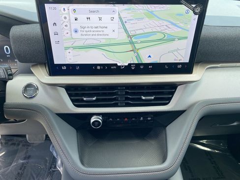 New 2026 Ford Explorer Active w/ Active Comfort Package RWD image 21