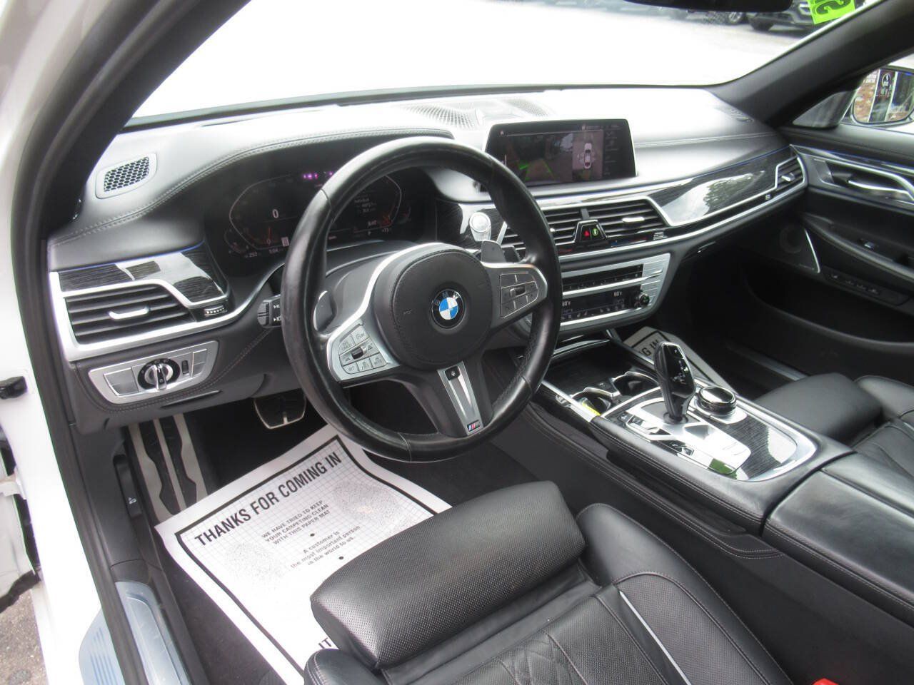 Used 2021 BMW 750i xDrive w/ Executive Package AWD/4WD image 26