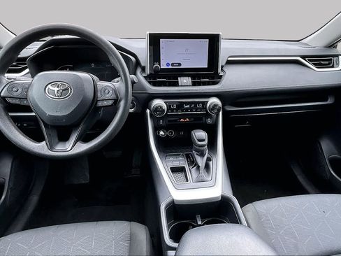 Used 2025 Toyota RAV4 XLE FWD image 16