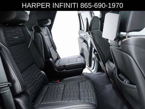 Used 2023 Cadillac Escalade Sport Platinum w/ Heavy-Duty Trailer Package AWD/4WD image 38