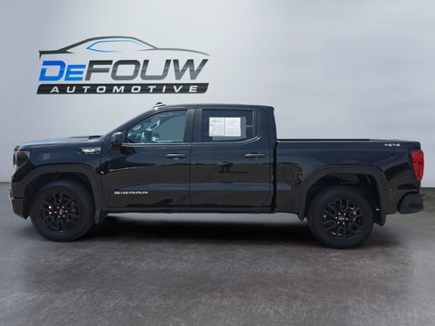 Used 2024 GMC Sierra 1500 Pro w/ Graphite Edition AWD/4WD image 6
