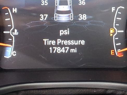 Certified 2022 Jeep Compass Latitude w/ Sun and Sound Group image 20