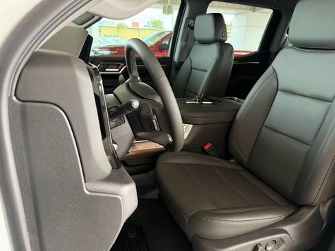 New 2026 Chevrolet Silverado 1500 LT w/ All Star Edition Plus AWD/4WD image 12