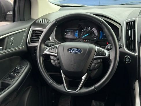 Certified 2024 Ford Edge SEL image 5