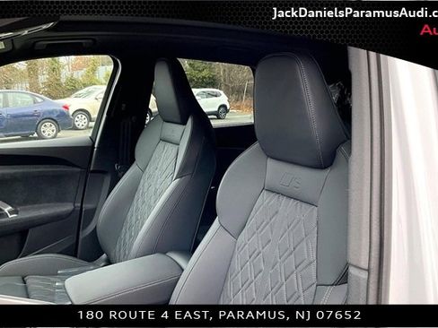 New 2025 Audi SQ5 Premium Plus image 9