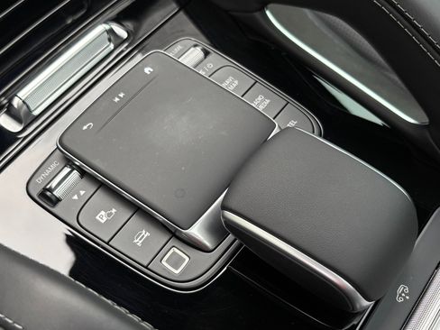 Used 2025 Mercedes-Benz GLS 63 AMG 4MATIC image 38