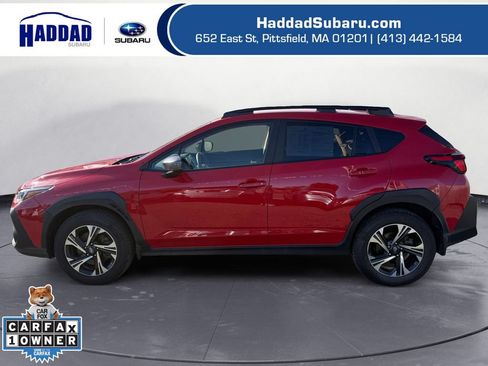 Used 2025 Subaru Crosstrek 2.5i Premium AWD/4WD image 2
