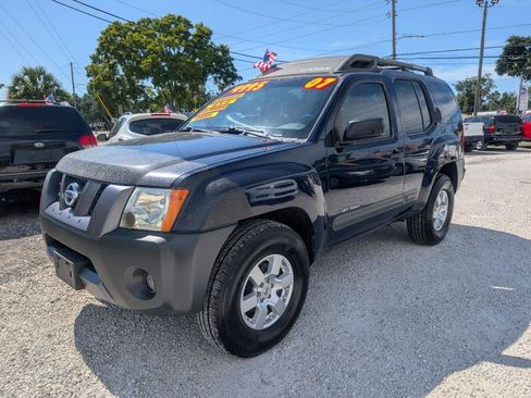 Used 2007 Nissan Xterra Off-Road w/ Tow Pkg AWD/4WD image 3