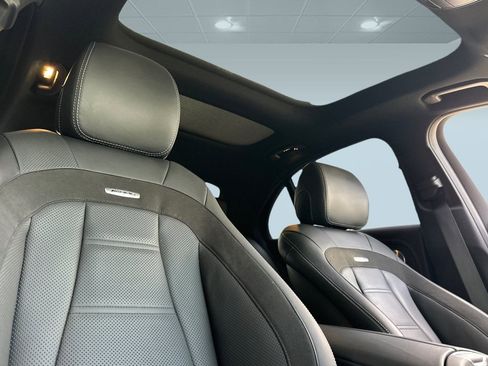 Used 2022 Mercedes-Benz E 53 AMG 4MATIC Sedan image 30