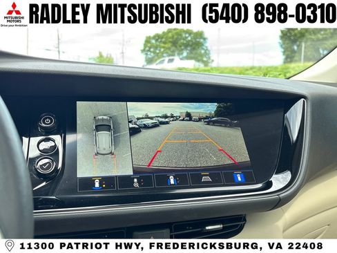 Used 2023 Buick Envision Avenir FWD image 9