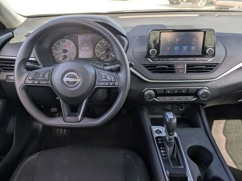 Used 2023 Nissan Altima 2.5 S FWD image 26