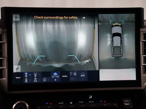 Used 2025 Toyota Tundra Limited image 22