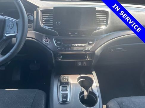 Used 2022 Honda Pilot Sport image 12