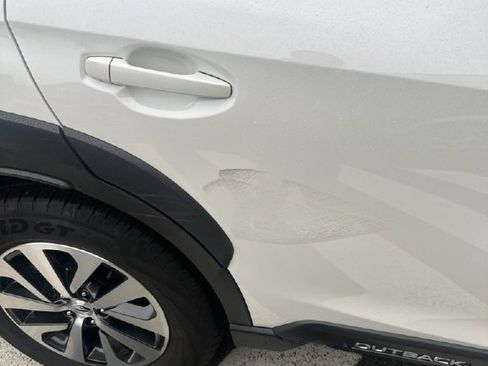 Used 2024 Subaru Outback Premium image 4