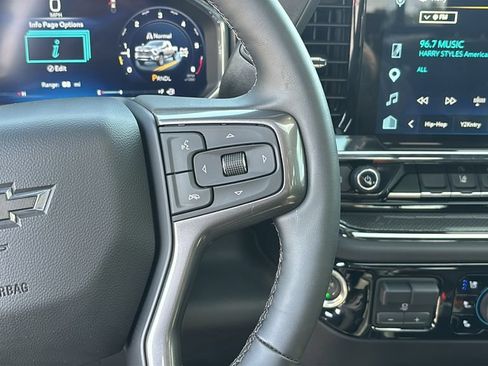 Used 2026 Chevrolet Silverado 2500 ZR2 w/ LPO, Dark Essentials Package AWD/4WD image 18