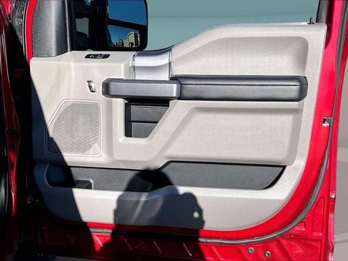 Used 2021 Ford F250 XLT w/ XLT Premium Package image 29