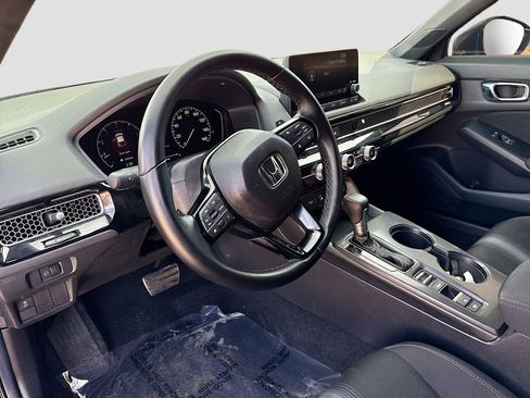 Used 2025 Honda Civic Sport image 9
