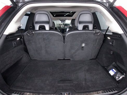 Certified 2023 Volvo XC90 B6 Ultimate w/ Protection Package Premier image 28