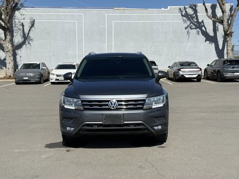 Used 2019 Volkswagen Tiguan SEL image 2