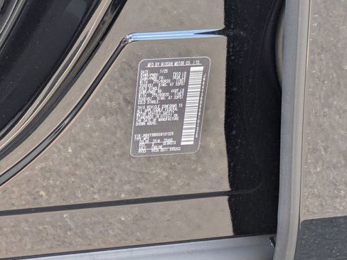 New 2025 Nissan Armada SL w/ Captain's Chari Seat Package image 17