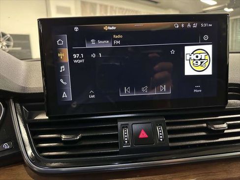 Used 2023 Audi Q5 2.0T Premium Plus w/ Premium Plus Package image 27