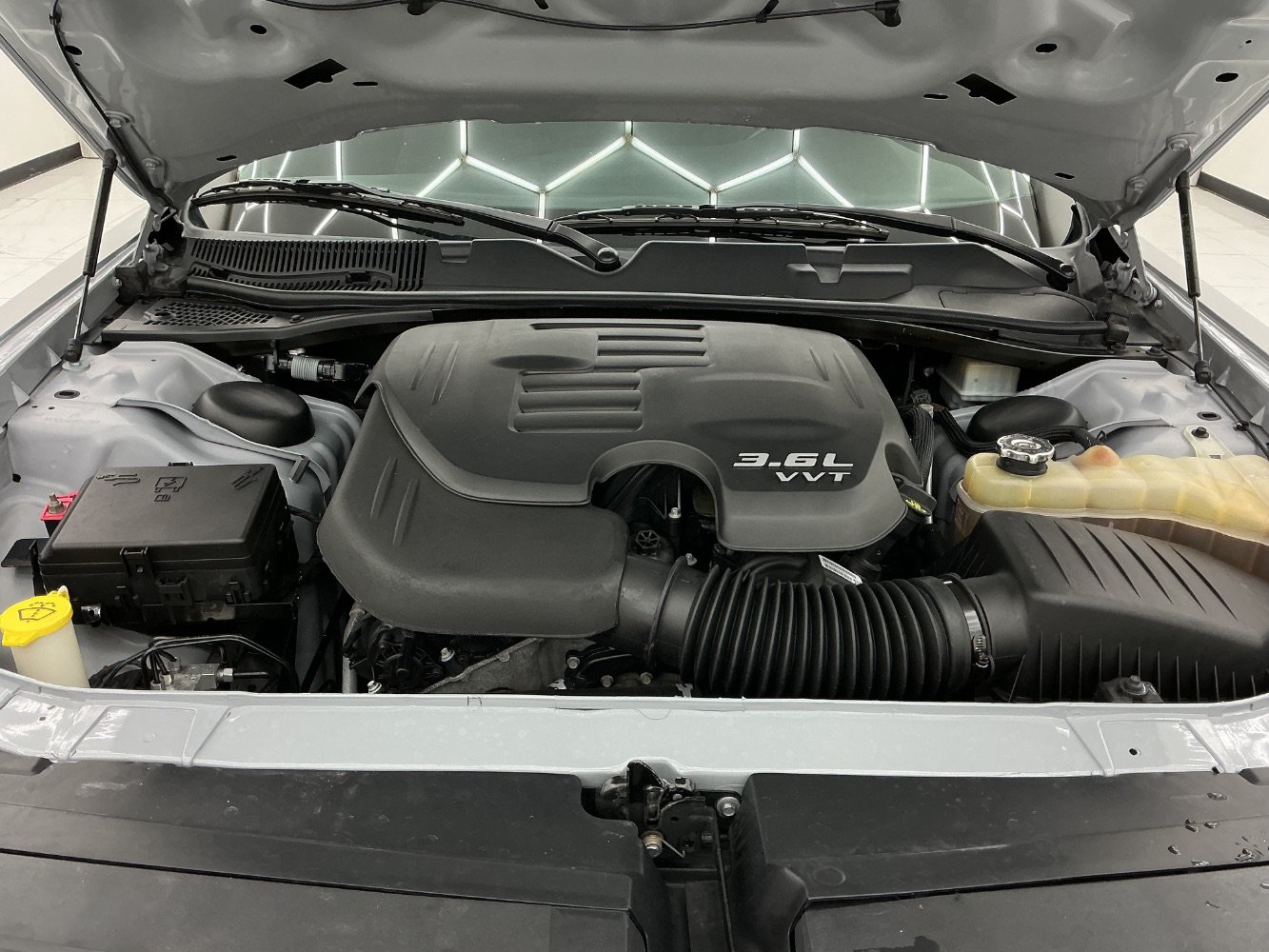 Used 2021 Dodge Challenger SXT RWD image 37