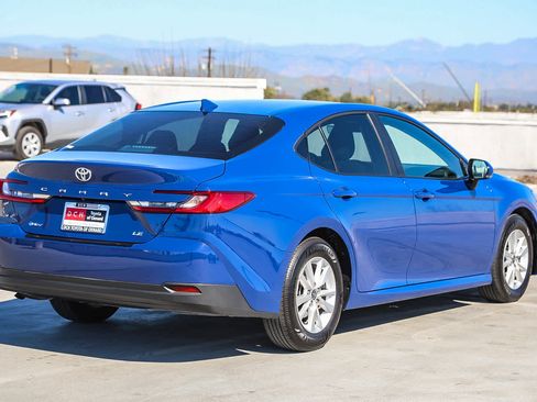 Certified 2025 Toyota Camry LE w/ Convenience Package image 6