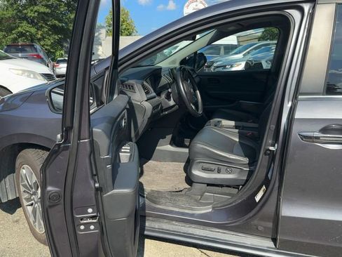 Used 2023 Honda Odyssey EX-L image 5