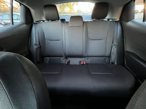 Used 2025 Toyota Prius LE image 39