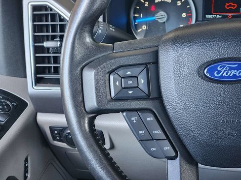 Used 2017 Ford F150 XLT w/ Equipment Group 302A Luxury AWD/4WD image 27