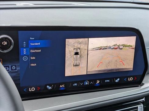 New 2026 Chevrolet Traverse LT w/ Driver Confidence Package FWD image 12