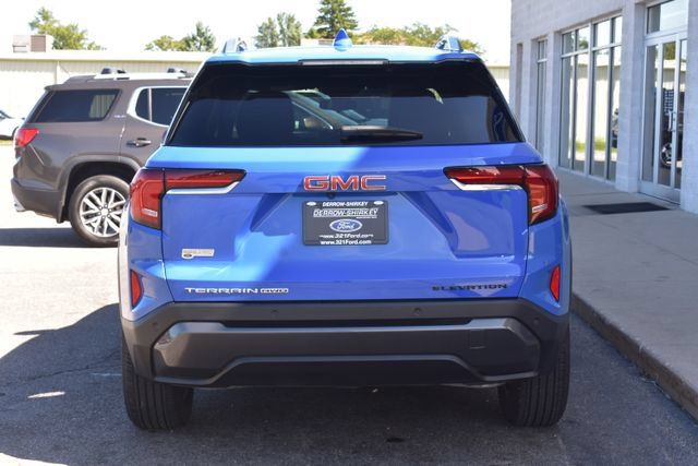 Used 2026 GMC Terrain Elevation w/ Elevation Premium Package AWD/4WD image 12