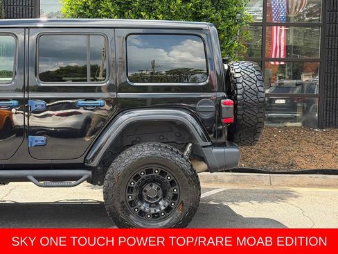 Used 2019 Jeep Wrangler Unlimited Sahara w/ Quick Order Package 24M Moab AWD/4WD image 11