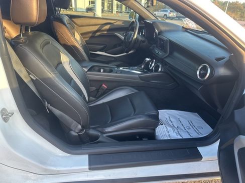 Used 2021 Chevrolet Camaro LT w/ RS Package image 26