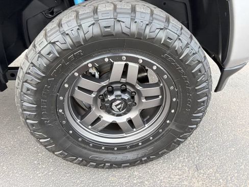 Used 2021 RAM 2500 Laramie AWD/4WD image 4