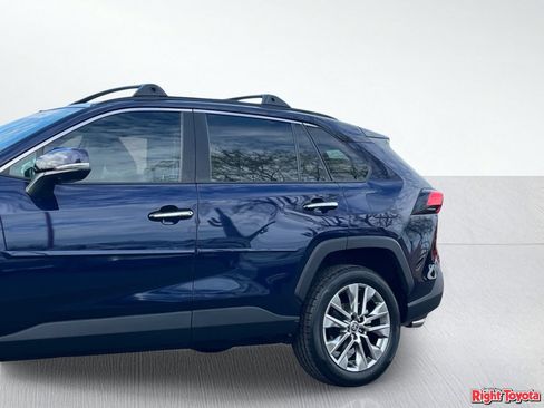 Certified 2023 Toyota RAV4 Limited FWD image 10
