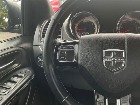 Used 2018 Dodge Grand Caravan SE FWD image 10