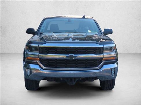 Used 2017 Chevrolet Silverado 1500 LT w/ All Star Edition AWD/4WD image 2