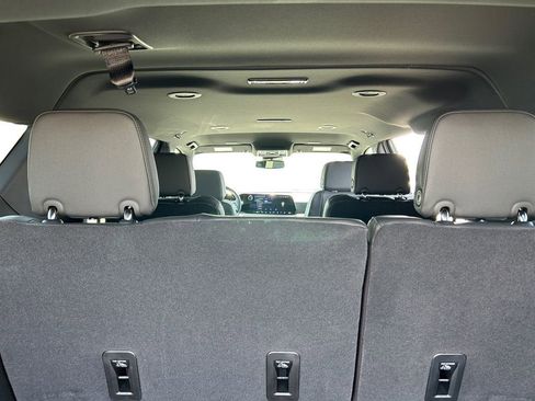 New 2026 Chevrolet Suburban LT w/ Comfort Package RWD image 19