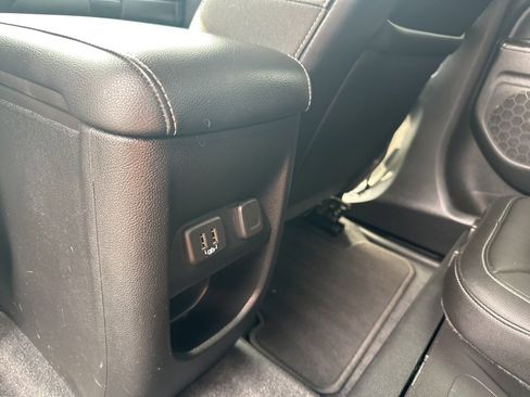 Used 2021 Chevrolet Colorado ZR2 w/ LPO, Door Decal Package image 14