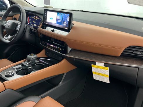 New 2026 Nissan Rogue Platinum AWD/4WD image 25