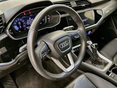Used 2025 Audi Q3 2.0T Premium AWD/4WD image 18
