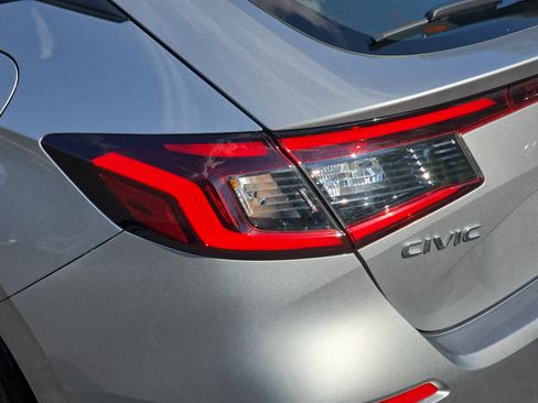Certified 2024 Honda Civic Sport image 33